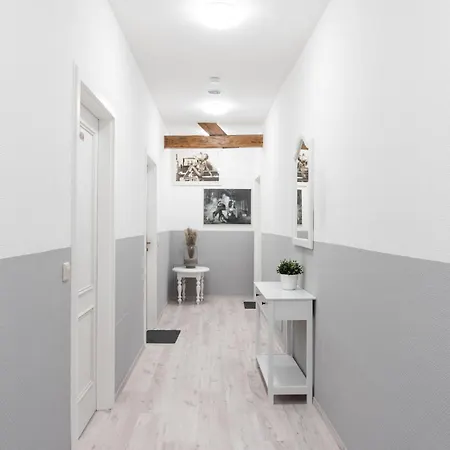 Schaebu! 5 Altmarkt Goes Afrika Apartment Cottbus
