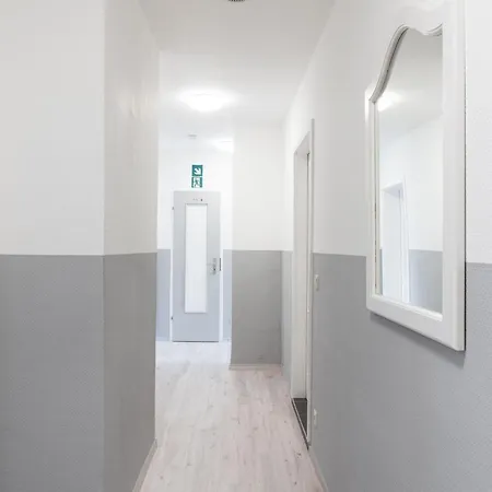 Schaebu! 5 Altmarkt Goes Afrika *