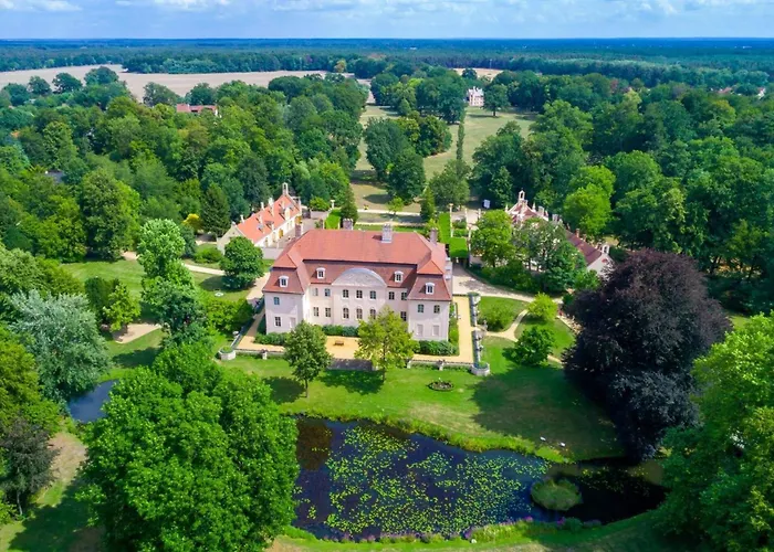 Schaebu! 5 Altmarkt Goes Afrika