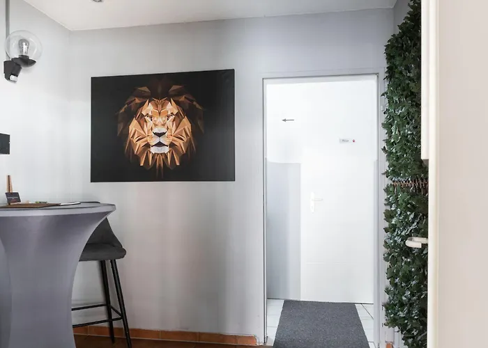 Schaebu! 5 Altmarkt Goes Afrika Cottbus